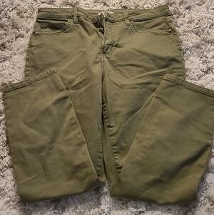 LC Lauren Conrad Olive Straight-Leg Jeans